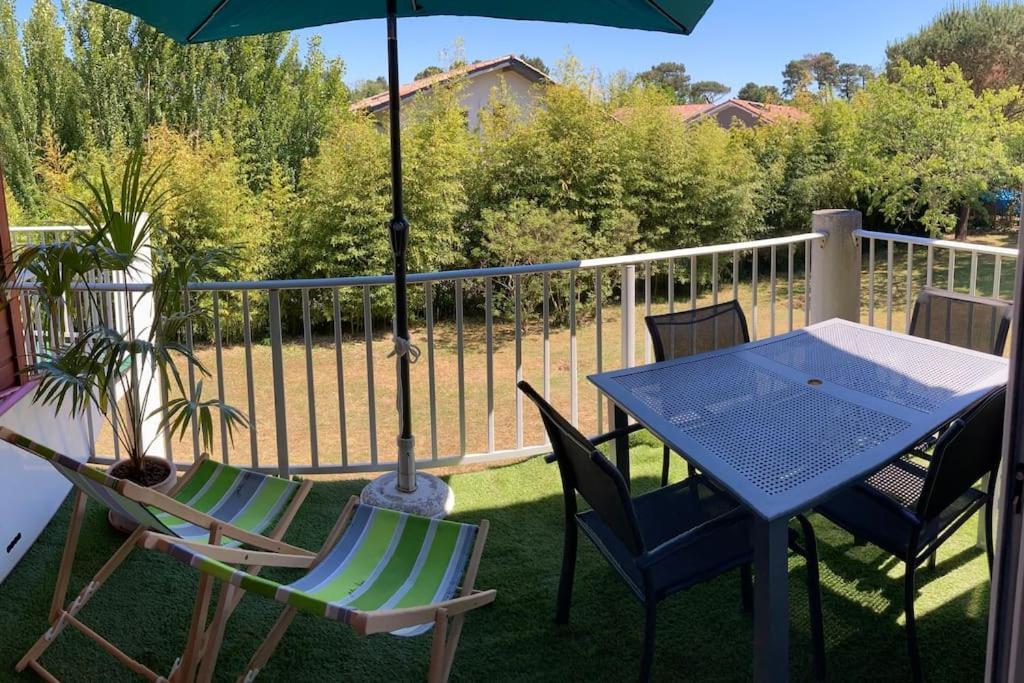 Superbe Duplex Proche Centre Et Plages 카브레톤 외부 사진